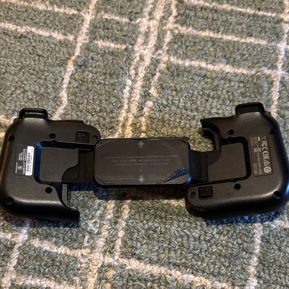 Black Gaming Controller for iPhone only